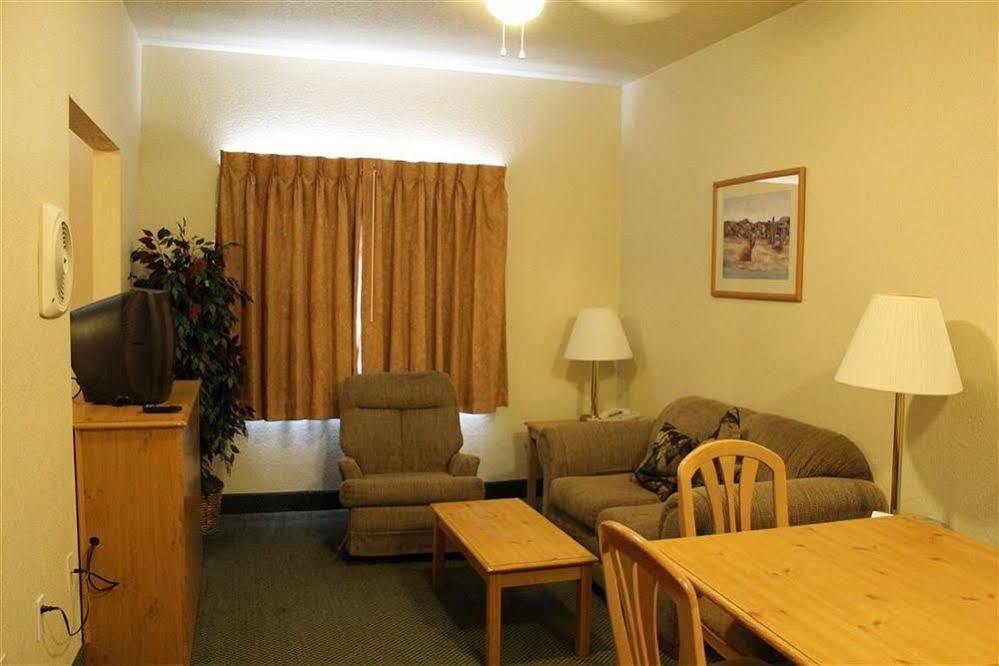 Island Suites Lake Havasu City Exterior foto