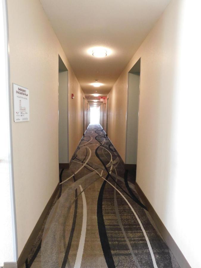 Island Suites Lake Havasu City Exterior foto
